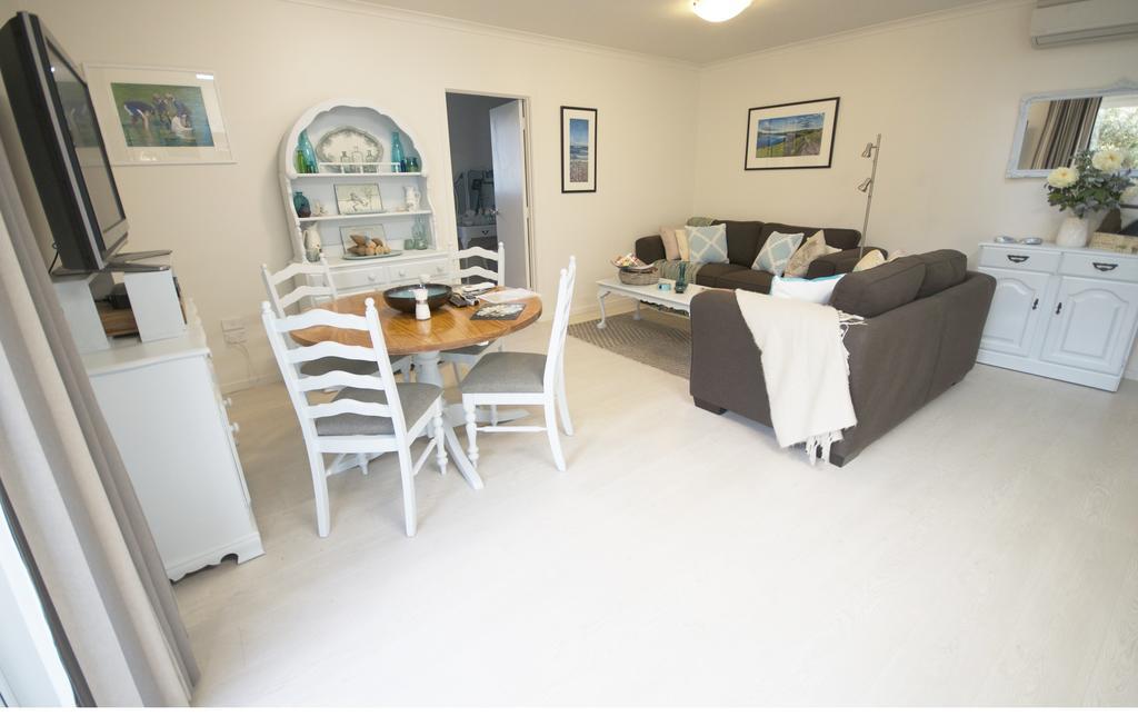 Castlewood Cottage Company Bay Экстерьер фото